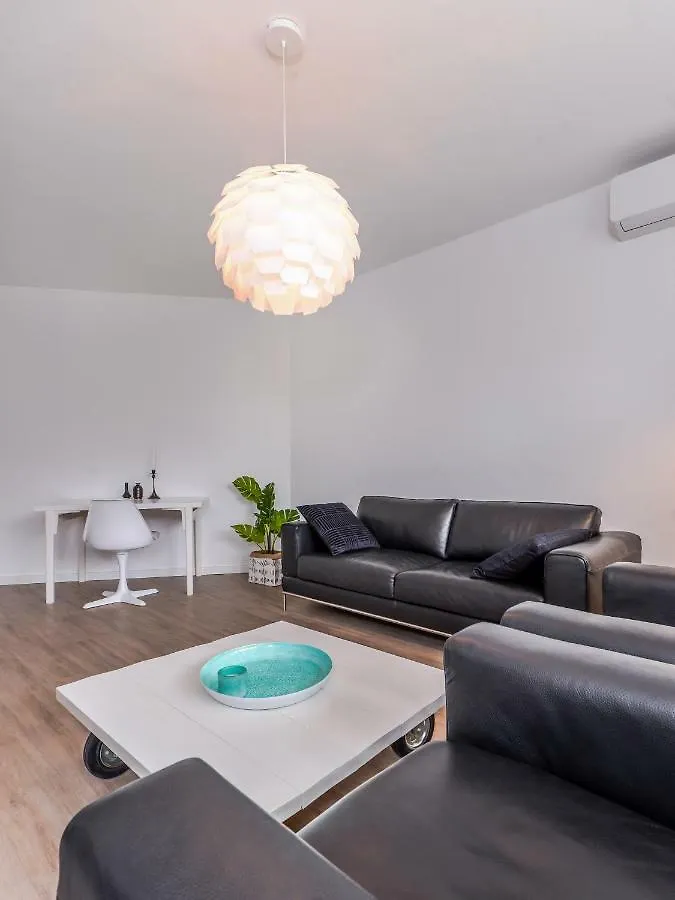 66 Apartment - Stylish Two Bedroom In Lozenets District By Flat Mаnager 索菲亞